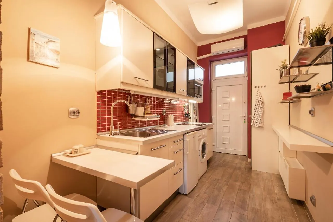 Pink Secrets Apartment بودابست